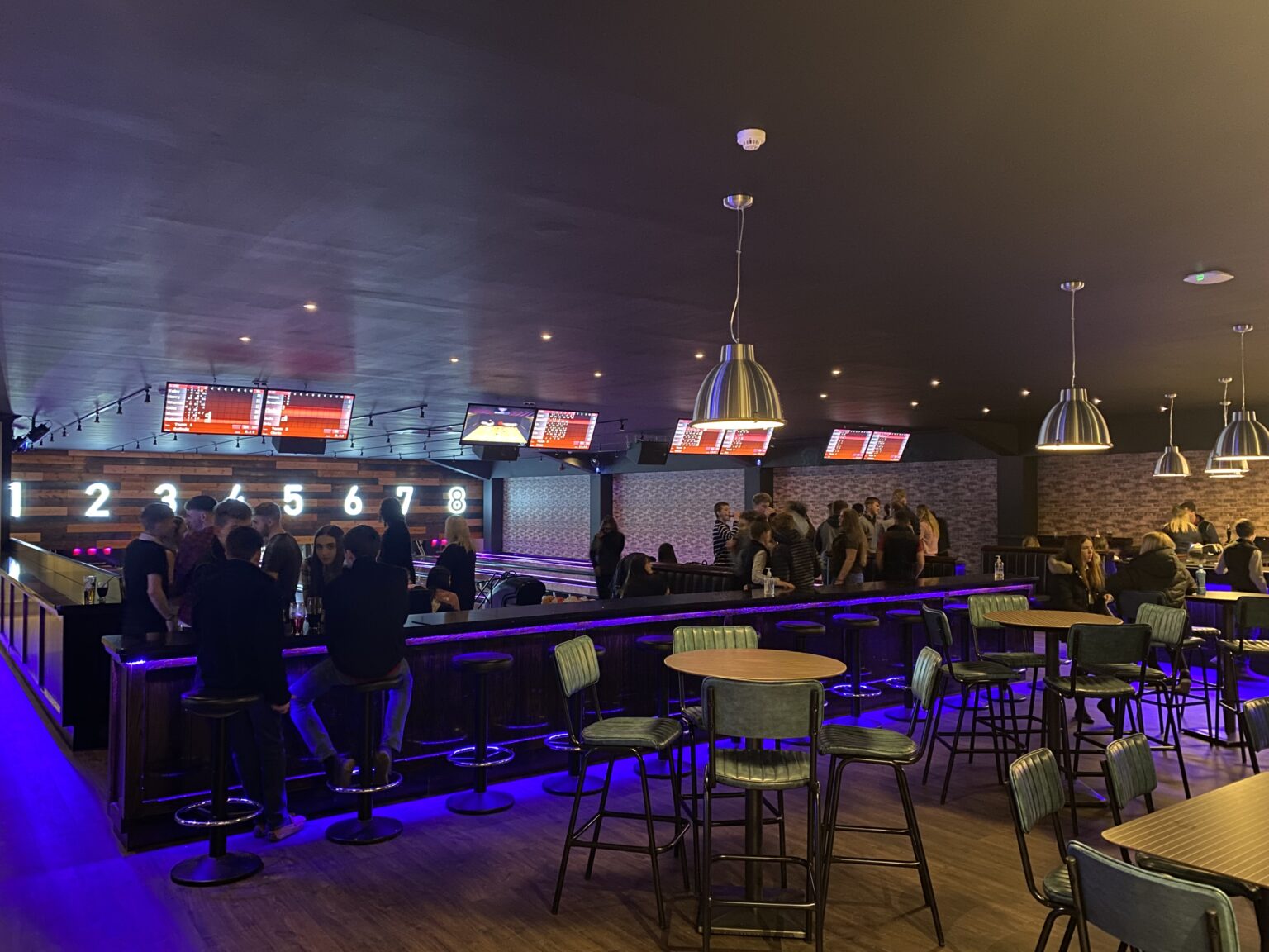 Gallery Kingpin Bowl